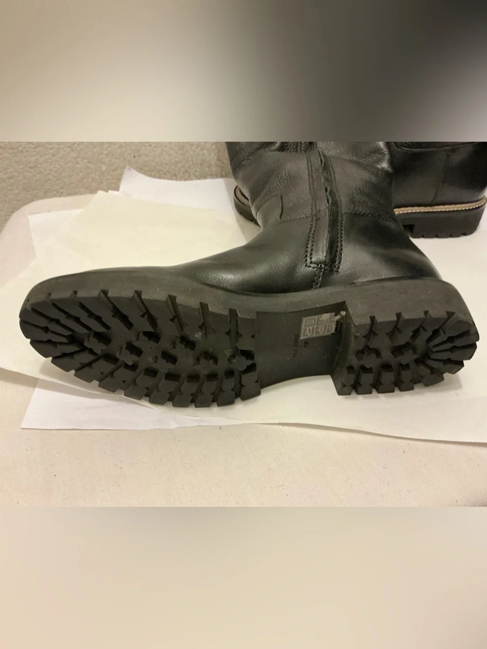 Authentic Tory Burch Miller 30mm Lug Sole Tall Boots in Perfect Black. Size 7.5M